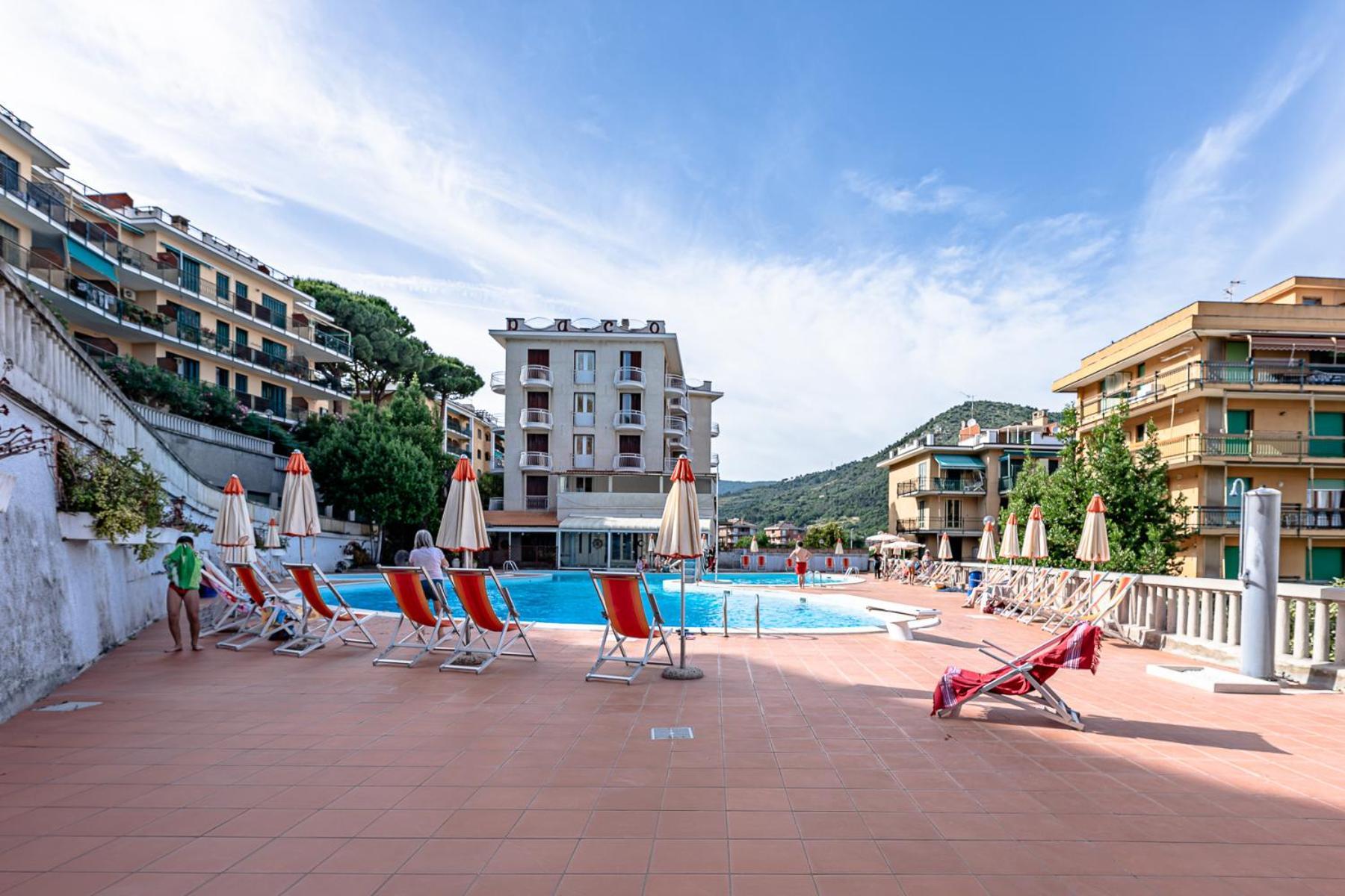 Апартаменты La Dimora Della Lullu, Luxury Пьетра-Лигуре Экстерьер фото